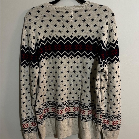 On The Byas  Holiday Long Sleeve Sweater Size Medium - Picture 2 of 3